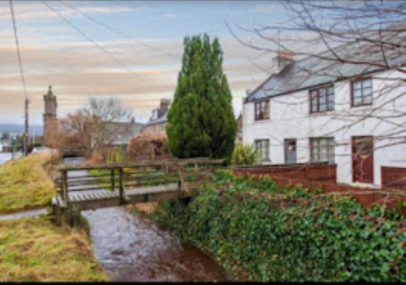Fettercairn Burnside Cottages מראה חיצוני תמונה